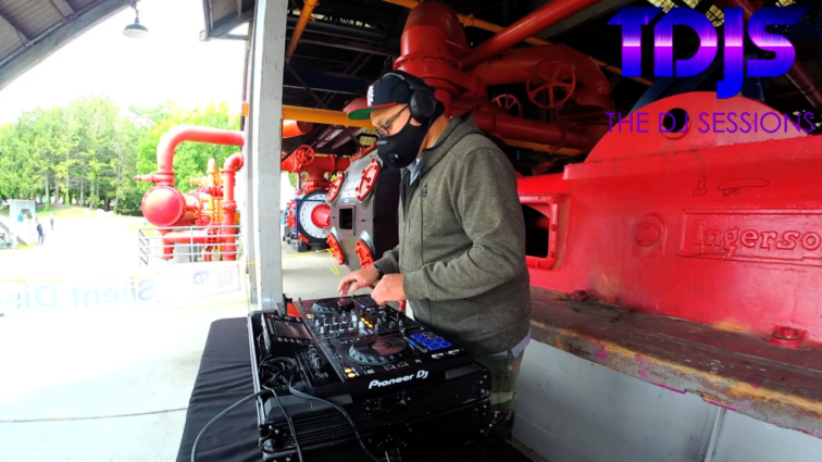 DJ Dangerish Pt. 1 on "Silent Concert" Sunday's presented by The DJ Sessions at Gasworks Park 5/23/21